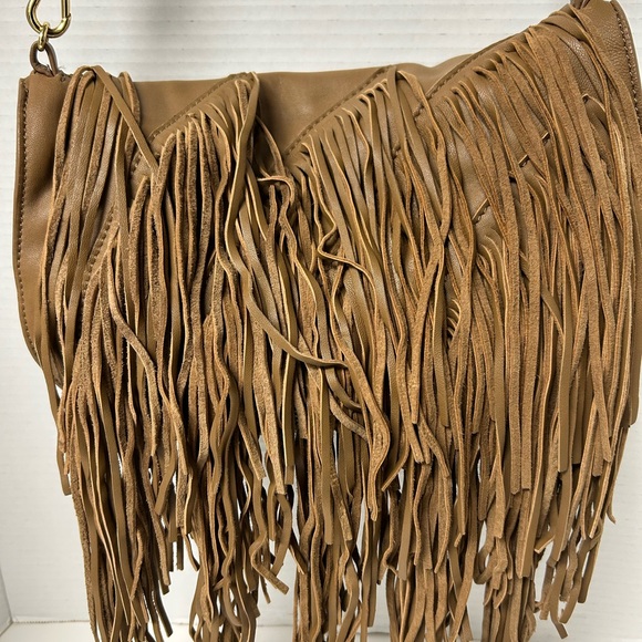 Elizabeth and James Fringe 100% Leather Crossbody Tan Camel Purse Bobo Artsy - Picture 4 of 7